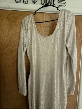 BCBGeneration Metallic Cream Long Sleeve Maxi Dress